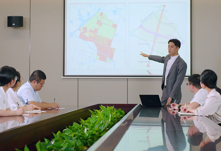 生聚理用，優(yōu)化人才發(fā)展機制